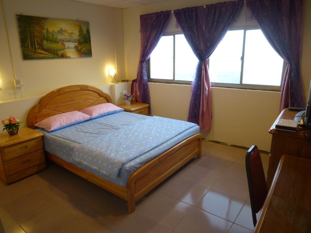 Sun Moon Star Hostel Budai Exterior photo