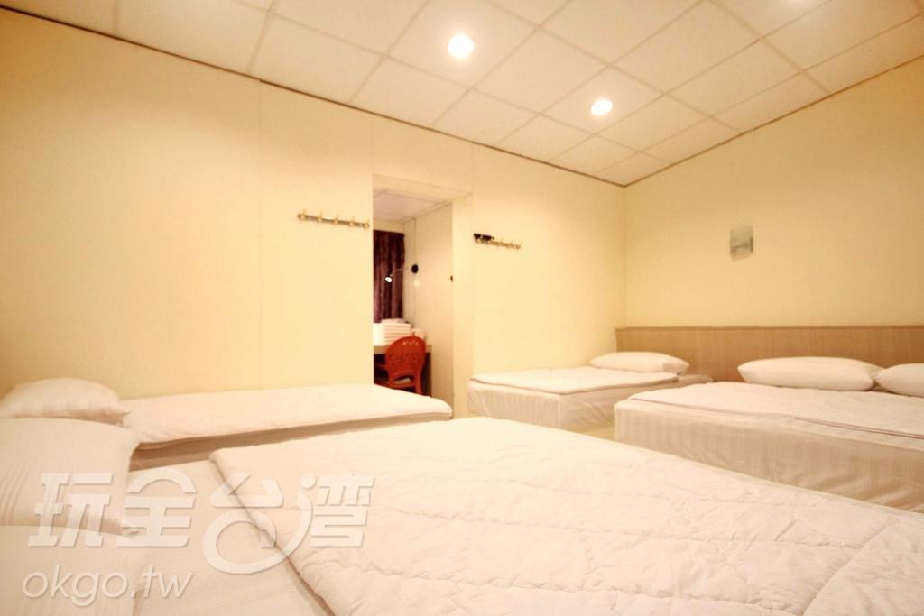 Sun Moon Star Hostel Budai Exterior photo