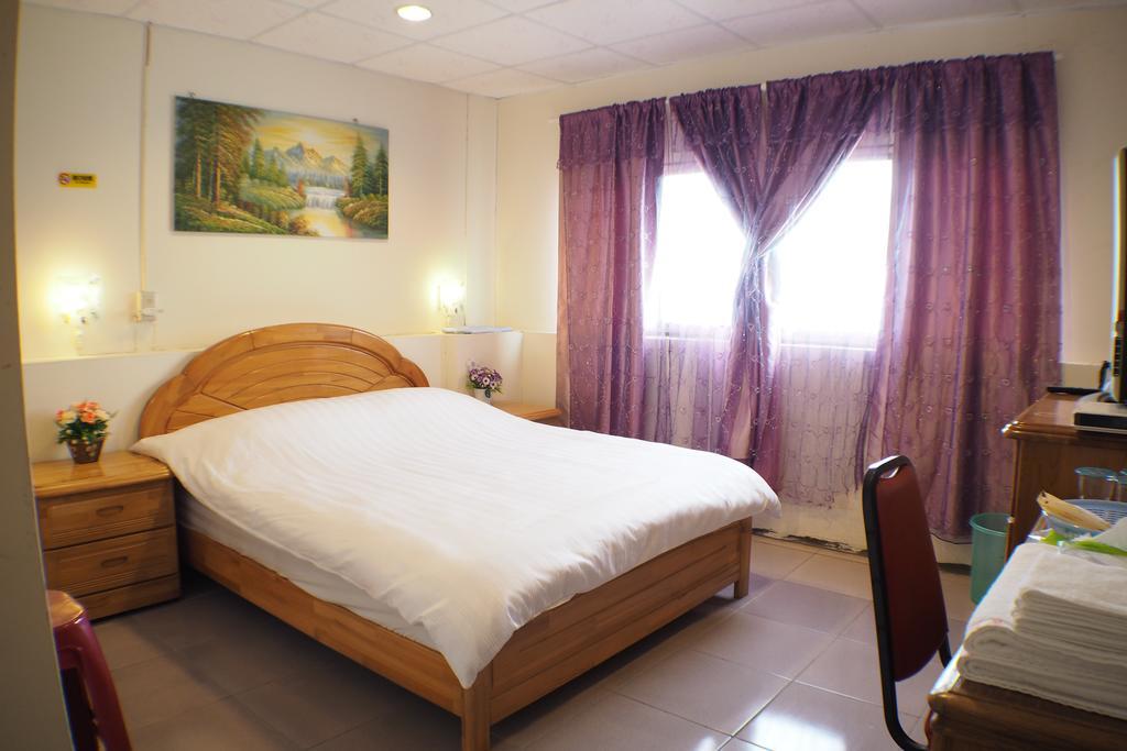 Sun Moon Star Hostel Budai Exterior photo